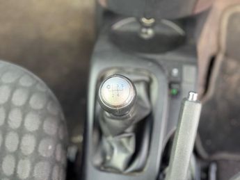 Toyota iQ VVT-I IQ2