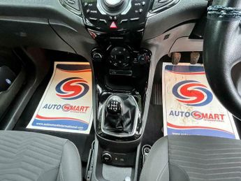 Ford Fiesta 1.0T EcoBoost Titanium Euro 5 (s/s) 5dr