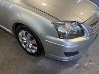 Toyota Avensis 2.0 D-4D T2 Hatchback 5dr Diesel Manual (146 g/km, 125 bhp)