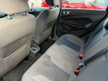Ford Fiesta 1.6 Zetec Powershift Euro 5 5dr