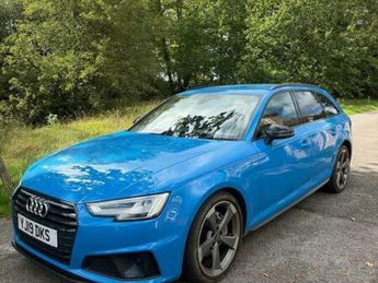 Audi A4 Avant 2.0 TDI 40 Black Edition S Tronic Euro 6 (s/s) 5dr