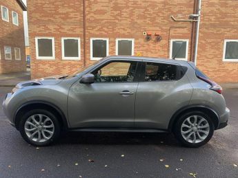 Nissan Juke 1.6 DIG-T Tekna SUV 5dr Petrol XTRON 4WD Euro 6 (190 ps)