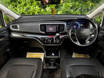 Honda Odyssey 2.0 HYBRID ABSOLUTE HONDA SENSING EX PACKAGE 7 SEATER AUTO