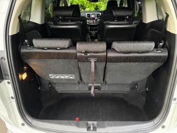 Honda Odyssey 2.0 HYBRID ABSOLUTE HONDA SENSING EX PACKAGE 7 SEATER AUTO