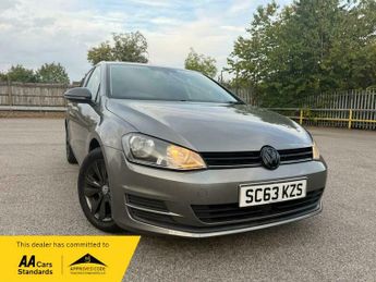 Volkswagen Golf TDi 1.6 TDI BlueMotion Tech SE DSG Euro 5 (s/s) 5dr