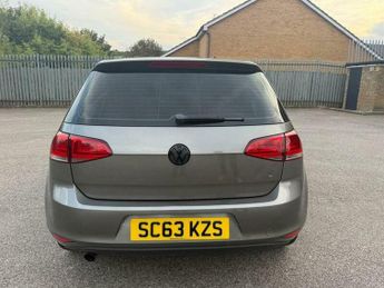 Volkswagen Golf 1.6 TDI BlueMotion Tech SE DSG Euro 5 (s/s) 5dr