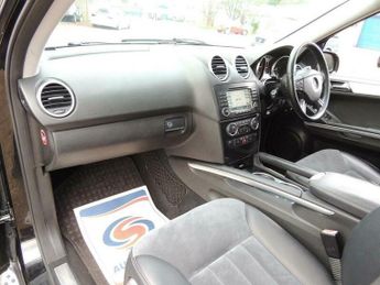Mercedes-Benz SL Class 4.0 ML420 CDI Sport 7G-Tronic 5dr