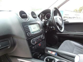 Mercedes-Benz SL Class 4.0 ML420 CDI Sport 7G-Tronic 5dr
