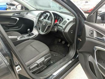 Vauxhall Insignia 2.0 CDTi ecoFLEX Exclusiv Nav Sports Tourer Euro 5 5dr