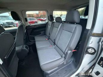 Ford Tourneo Connect 2.0 EcoBlue Titanium DCT Euro 6 (s/s) 5dr