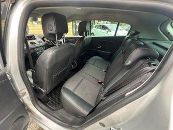 Renault Megane DYNAMIQUE TOMTOM ENERGY DCI S/S