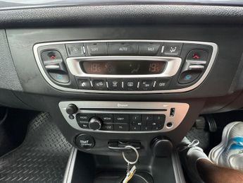 Renault Megane DYNAMIQUE TOMTOM ENERGY DCI S/S