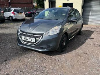 Peugeot 208 1.2 VTi Access+ Euro 5 5dr