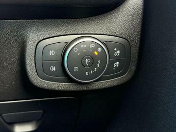 Ford Fiesta 1.0T EcoBoost Zetec Auto Euro 6 (s/s) 5dr