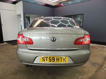 Skoda Superb 2.0 TDI Elegance DSG Euro 4 5dr