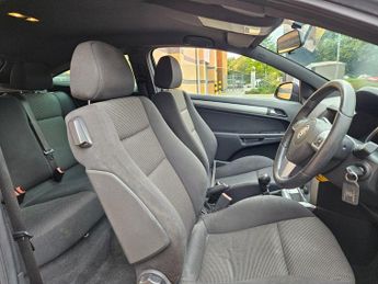Vauxhall Astra SRI