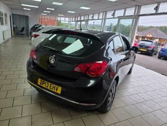 Vauxhall Astra 1.4 16v Exclusiv Euro 5 5dr