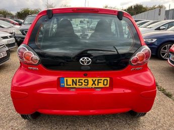 Toyota AYGO VVT-I PLUS MM