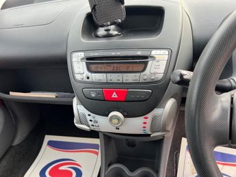 Toyota AYGO VVT-I PLUS MM