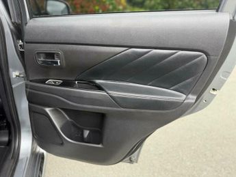 Mitsubishi Outlander 2.0h 12kWh GX4h CVT 4WD Euro 6 (s/s) 5dr