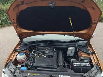 Volkswagen Polo 1.2 TFSI AUTOMATIC