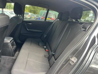 BMW 1 SERIES 116i SPORT
