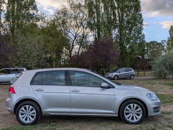 Volkswagen Golf 1.6 TDI BlueMotion Tech SE DSG Euro 5 (s/s) 5dr