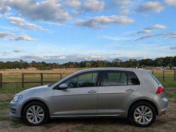 Volkswagen Golf 1.6 TDI BlueMotion Tech SE DSG Euro 5 (s/s) 5dr