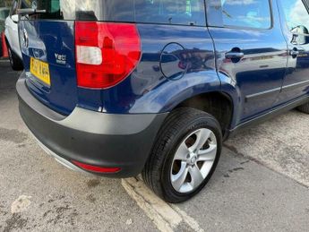 Skoda Yeti 1.6 TDI GreenLine II SE Euro 5 (s/s) 5dr