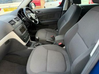 Skoda Yeti 1.6 TDI GreenLine II SE Euro 5 (s/s) 5dr