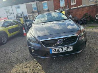 Volvo V40 D3 CROSS COUNTRY LUX NAV