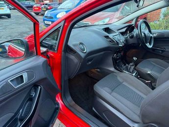 Ford Fiesta 1.0T EcoBoost Zetec Euro 6 (s/s) 5dr