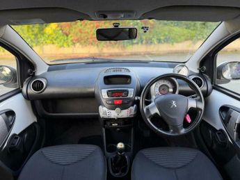 Peugeot 107 1.0 12V Allure Euro 5 3dr