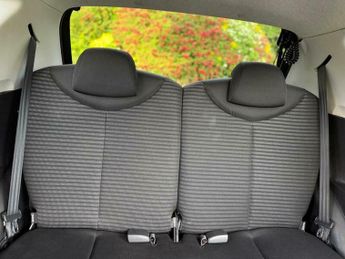 Peugeot 107 1.0 12V Allure Euro 5 3dr