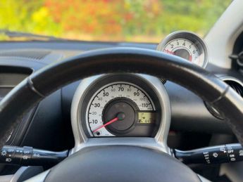 Peugeot 107 1.0 12V Allure Euro 5 3dr