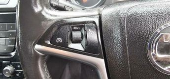 Vauxhall Insignia 1.8 16V Exclusiv Euro 5 5dr