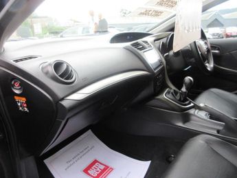 Honda Civic I-DTEC SR
