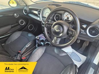 MINI Mini 1.6 COOPER D CLUBMAN