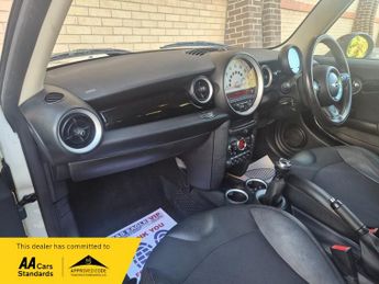 MINI Mini 1.6 COOPER D CLUBMAN