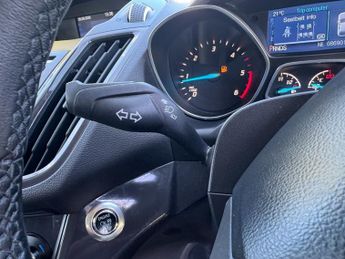 Ford Kuga TITANIUM TDCI