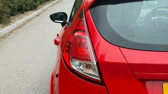 Ford Fiesta 1.6 Zetec Powershift Euro 5 5dr