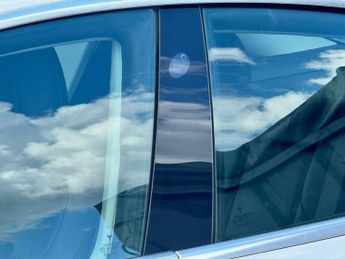 Tesla Model 3 (Dual Motor) Long Range Auto 4WDE 4dr