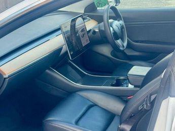 Tesla Model 3 (Dual Motor) Long Range Auto 4WDE 4dr