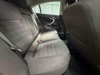 Vauxhall Insignia 2.0 CDTi SRi Nav Euro 5 5dr
