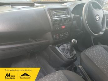 Vauxhall Combo L1H1 2000 CDTI S/S
