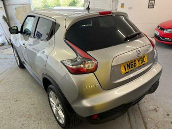 Nissan Juke 1.2 DIG-T N-Connecta Euro 6 (s/s) 5dr
