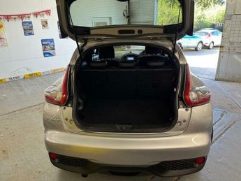 Nissan Juke 1.2 DIG-T N-Connecta Euro 6 (s/s) 5dr
