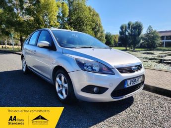 Ford Focus 1.8 Zetec Hatchback 5dr Petrol Manual (169 g/km, 123 bhp)