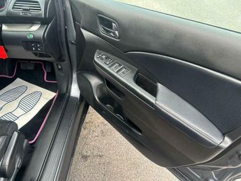 Honda CR-V 2.0 i-VTEC SR Auto 4WD Euro 5 5dr