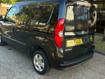 Vauxhall Combo 1.3 CDTi 2000 16v Sportive Panel Van 3dr Diesel Manual FWD L1 H1